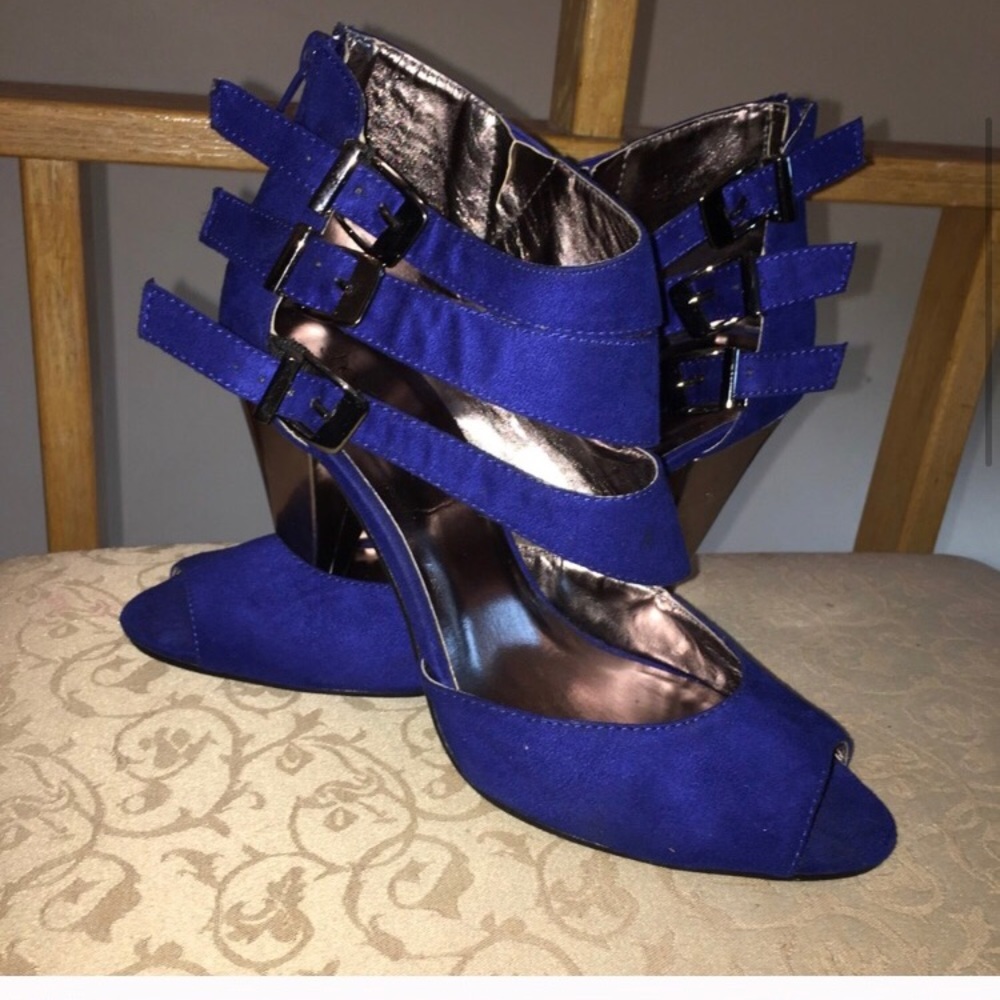 Blue heels